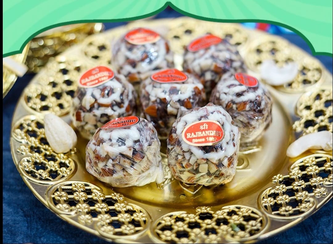 DRY FRUIT MIX ALMOND GLOBES